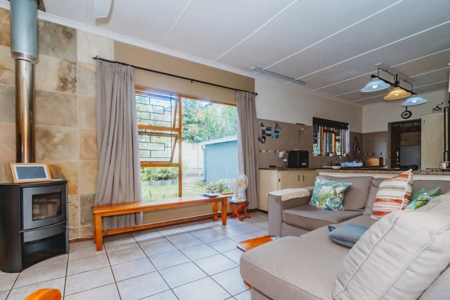 4 Bedroom Property for Sale in Denver Park Western Cape